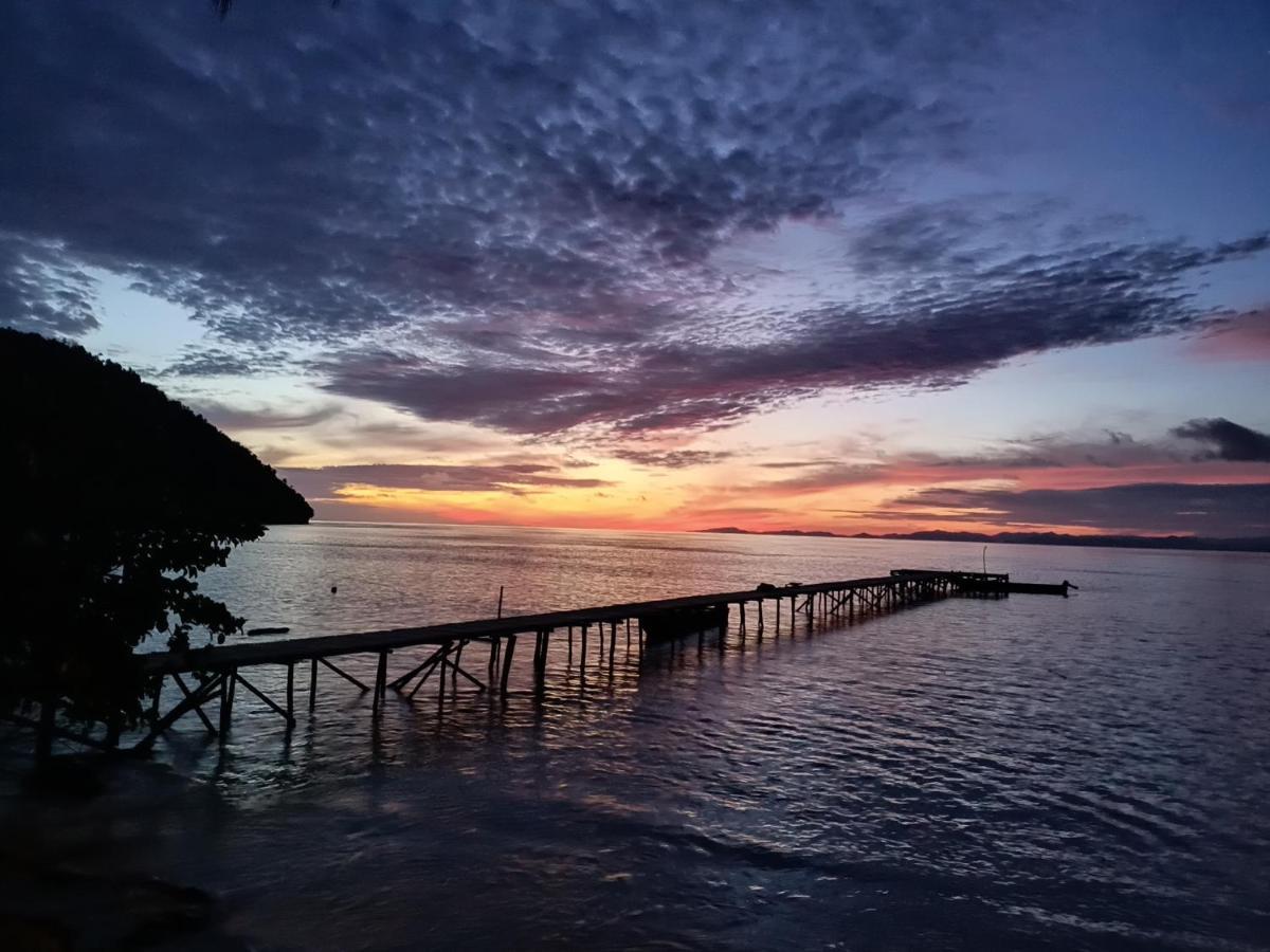 Warahnus Dive Homestay Kri Exterior photo